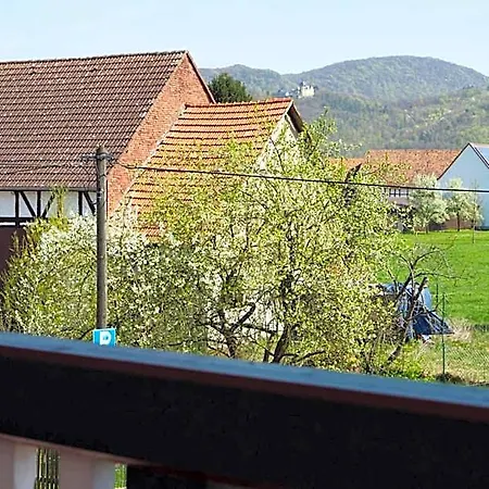 Zur Linde *